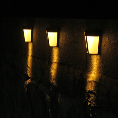 Hot Sell 6LED Fence Solar Lawn Light For Garden Decoration